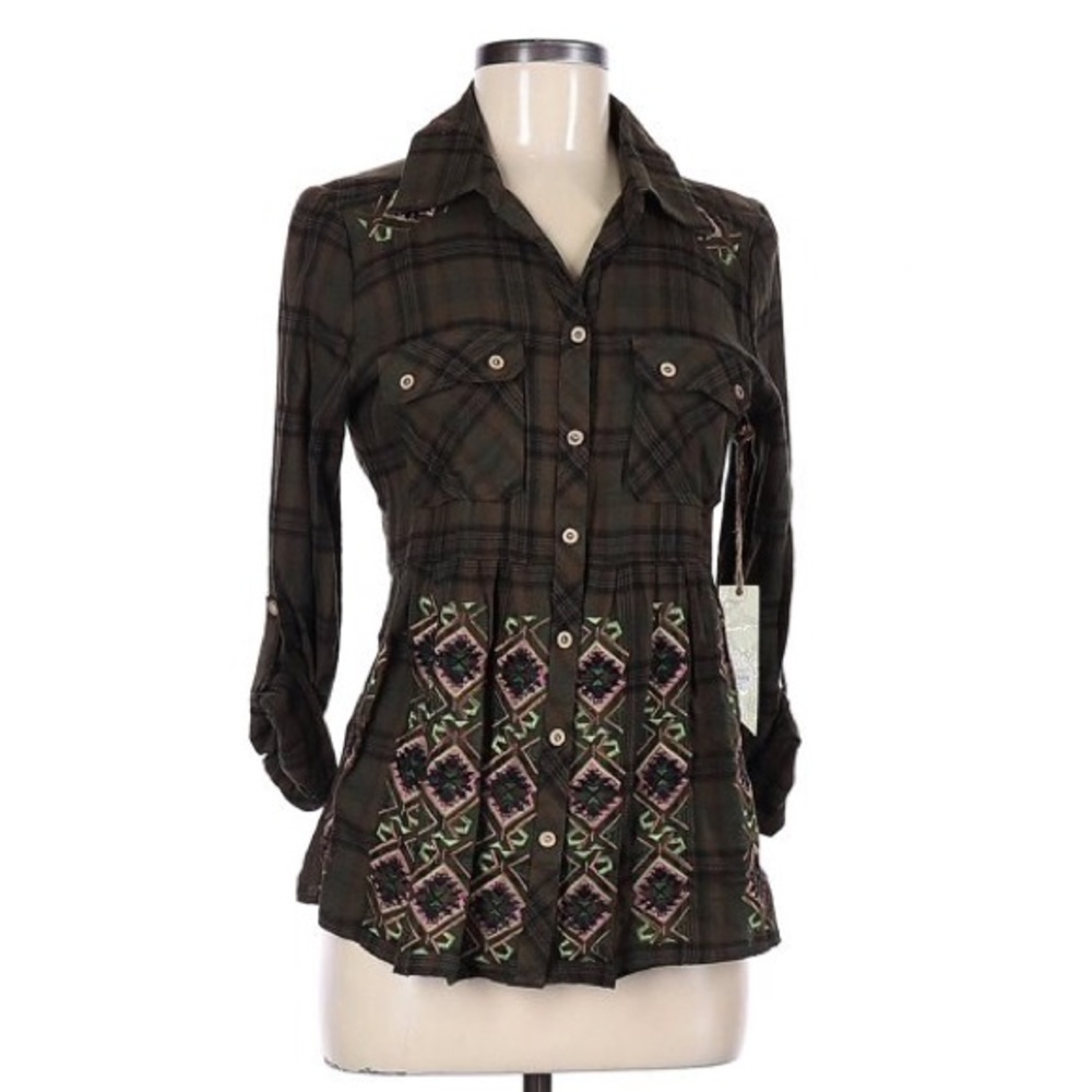 Gimmicks Plaid Flannel with Beautiful Stitching